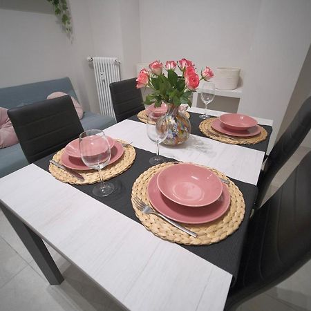 Appartamento Moderno ❴ 300 Mt. Da Porta Nuova ❵ Turin Exterior foto